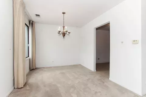 Other - 1500 Harbour Dr #2R, Wheeling, IL 60090 photo 3 of 7