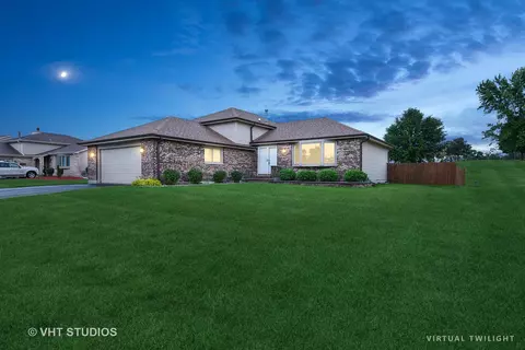 4535 Farmington Ave, Richton Park, IL 60471