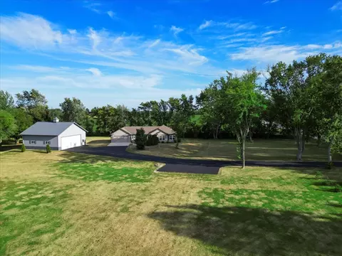 14 N369 French Rd, Hampshire, IL 60140