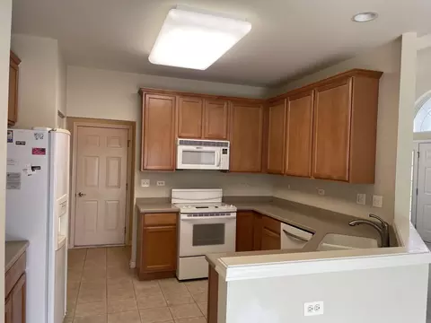 2827 Waterfront Ave, Algonquin, IL 60102 photo 5