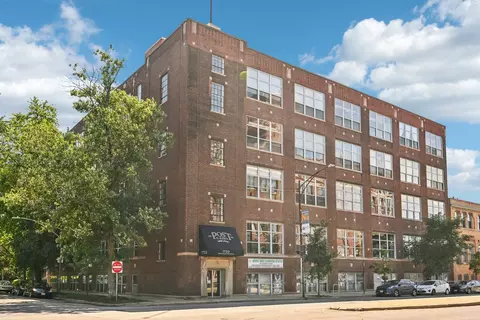 1733 W Irving Park Rd #509, Chicago, IL 60613