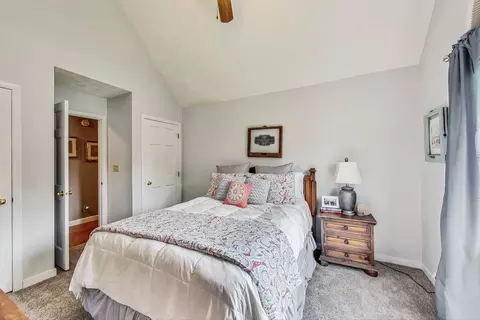 7404 Joy Ln, Roscoe, IL 61073 photo 28