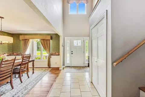 7404 Joy Ln, Roscoe, IL 61073 photo 6