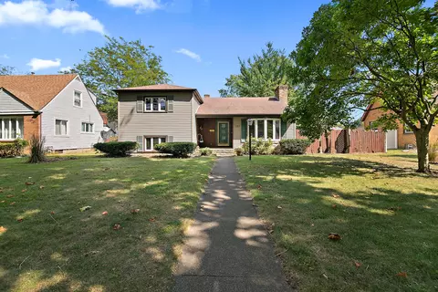 646 S Small Ave, Kankakee, IL 60901