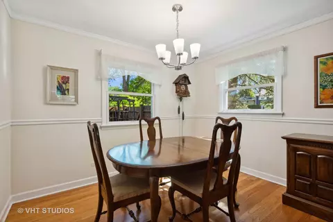 1017 E Harrison Ave, Wheaton, IL 60187 photo 9