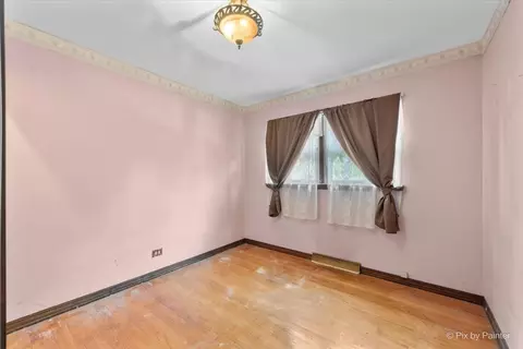 Bedroom - 320 Queens Ln, Thornton, IL 60476 photo 5 of 6