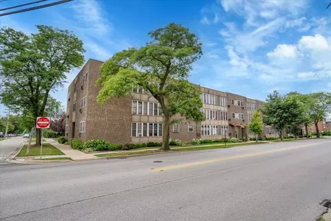 1301 Touhy Ave #114, Park Ridge, IL 60068