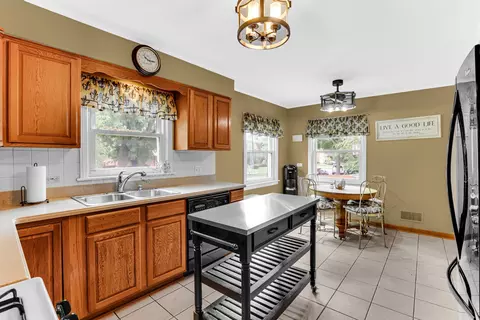 2301 W 103rd St, Chicago, IL 60643 photo 8