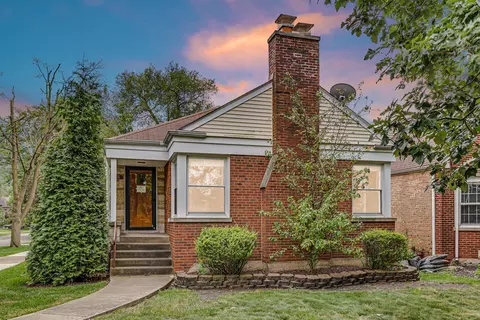 2301 W 103rd St, Chicago, IL 60643
