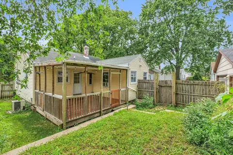 720 W Maple St, Champaign, IL 61820 photo 26