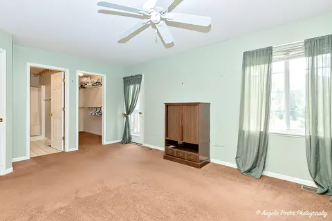 Bedroom - 3147 Cypress Ct, Mchenry, IL 60051 photo 2 of 3