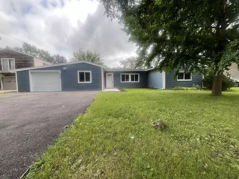 2210 Spencer Pl, Ottawa, IL 61350