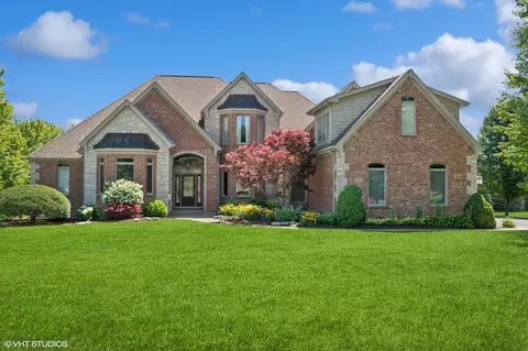 3214 Berry St, Crystal Lake, IL 60012