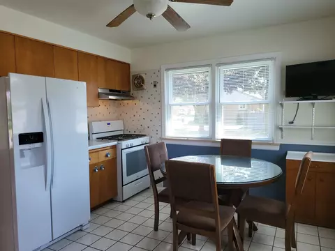 1436 Harding Ave, Berkeley, IL 60163 photo 4