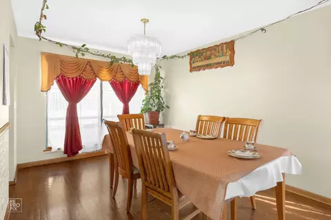 1970 Brookside Ln, Hoffman Estates, IL 60169 photo 5