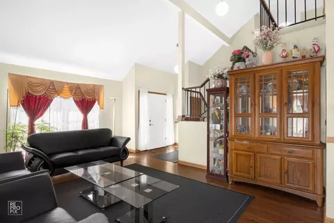 1970 Brookside Ln, Hoffman Estates, IL 60169 photo 7