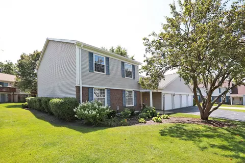 Exterior - 713 Crescent Ct #C1, Bartlett, IL 60103 photo 3 of 9