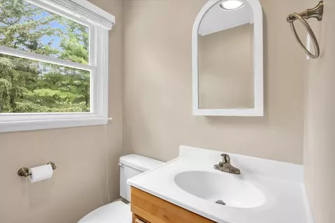 Bath - 1223 Foothill Dr, Champaign, IL 61821 photo 1 of 5