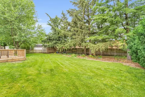 Exterior - 1223 Foothill Dr, Champaign, IL 61821 photo 9 of 12