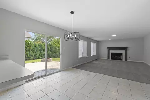 Living - 1704 Quinn Dr, Plainfield, IL 60586 photo 3 of 6
