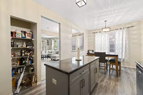 Kitchen - 3617 Hyde Park Ct, Elgin, IL 60124 photo 4 of 4