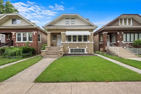 3637 Euclid Ave, Berwyn, IL 60402