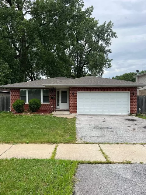 3360 149th St, Midlothian, IL 60445