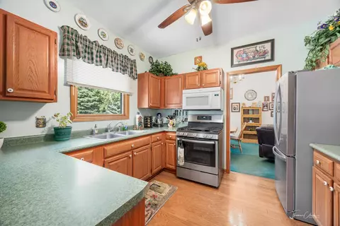 4603 Metcalf Ct, Plainfield, IL 60586 photo 8