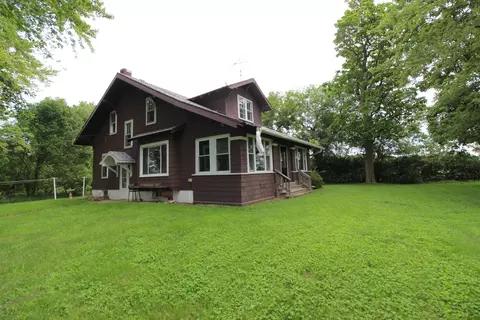 Exterior - 3523 W 2000 Rd N, Kankakee, IL 60901 photo 2 of 6