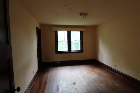 Bedroom - 3523 W 2000 Rd N, Kankakee, IL 60901 photo 2 of 5