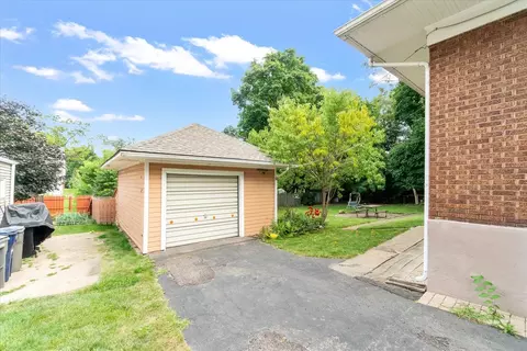 Exterior - 763 Saint Charles St, Elgin, IL 60120 photo 4 of 8