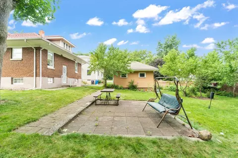 Exterior - 763 Saint Charles St, Elgin, IL 60120 photo 6 of 8