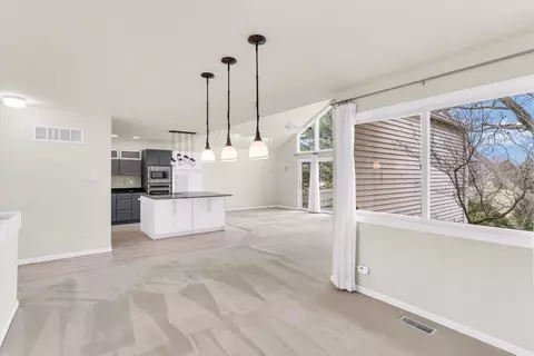 29 Fields E #0, Champaign, IL 61822 photo 5