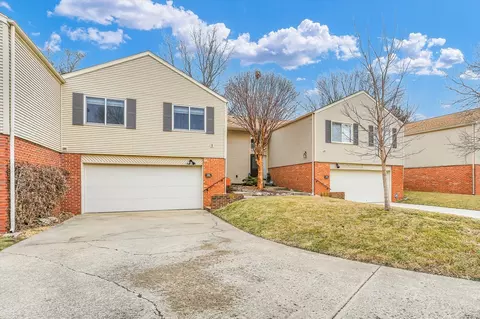 29 Fields E #0, Champaign, IL 61822