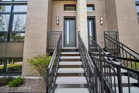 4450 S St Lawrence Ave, Chicago, IL 60653