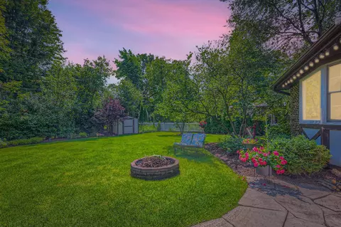 Exterior - 415 S Lombard Rd, Itasca, IL 60143 photo 9 of 13