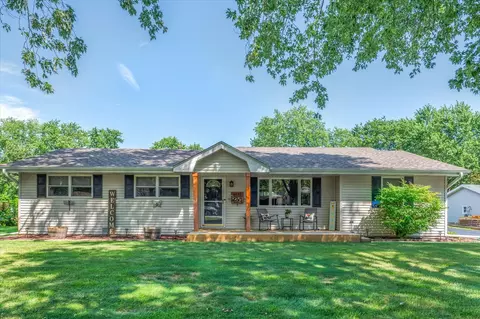 2422 Regan Rd, Joliet, IL 60431
