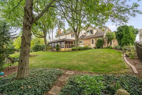 1240 Eagle Ct, Wheaton, IL 60189 photo 37
