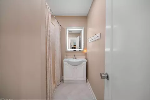 1240 Eagle Ct, Wheaton, IL 60189 photo 30