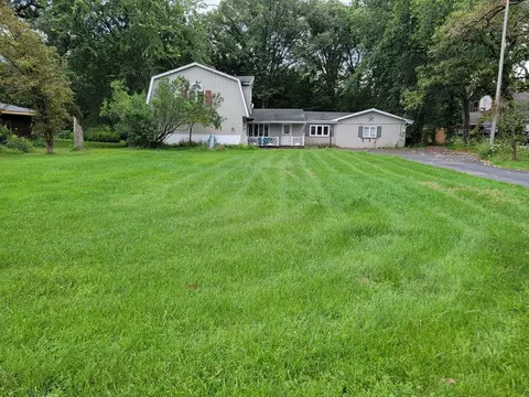 Exterior - 1845 W 35th St, Steger, IL 60475 photo 3 of 5