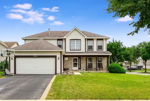 1561 Bluestem Ct, Minooka, IL 60447