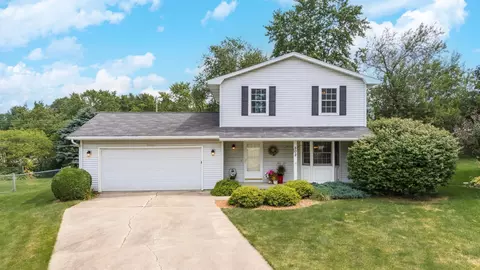 502 Wittenberg Ct, Normal, IL 61761