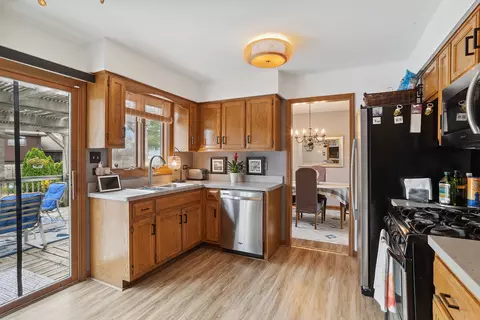 1479 Wayne Dr, Crete, IL 60417 photo 5