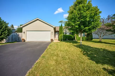 1124 Quail Run, Dekalb, IL 60115