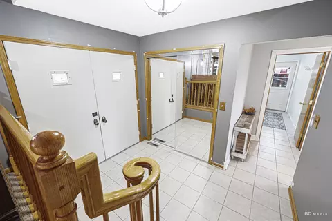 Entry Way - 807 Maple Ln, Peotone, IL 60468 photo 1 of 3