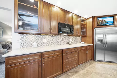 Kitchen - 807 Maple Ln, Peotone, IL 60468 photo 3 of 6