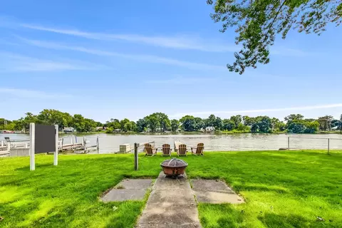 2208 Orchard Beach Rd, Mchenry, IL 60050 photo 24
