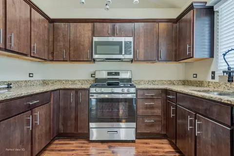 40 Red Barn Rd, Matteson, IL 60443 photo 10