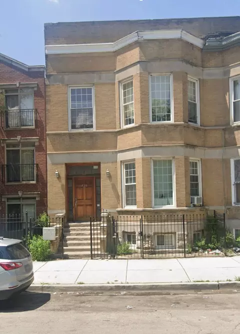 310 N Hamlin Ave, Chicago, IL 60624