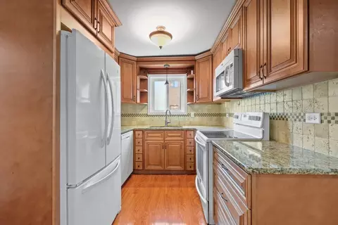 Kitchen - 8029 Beloit Ave #2B, Bridgeview, IL 60455 photo 2 of 2